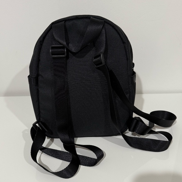 Nike Futura Backpack - Picture 2 of 3